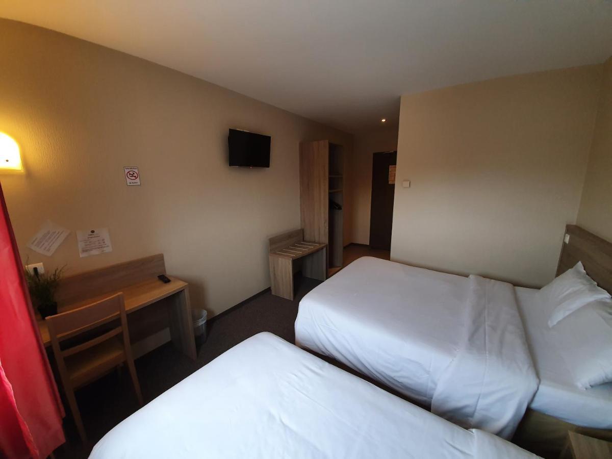 Hotel Salea Порник Екстериор снимка