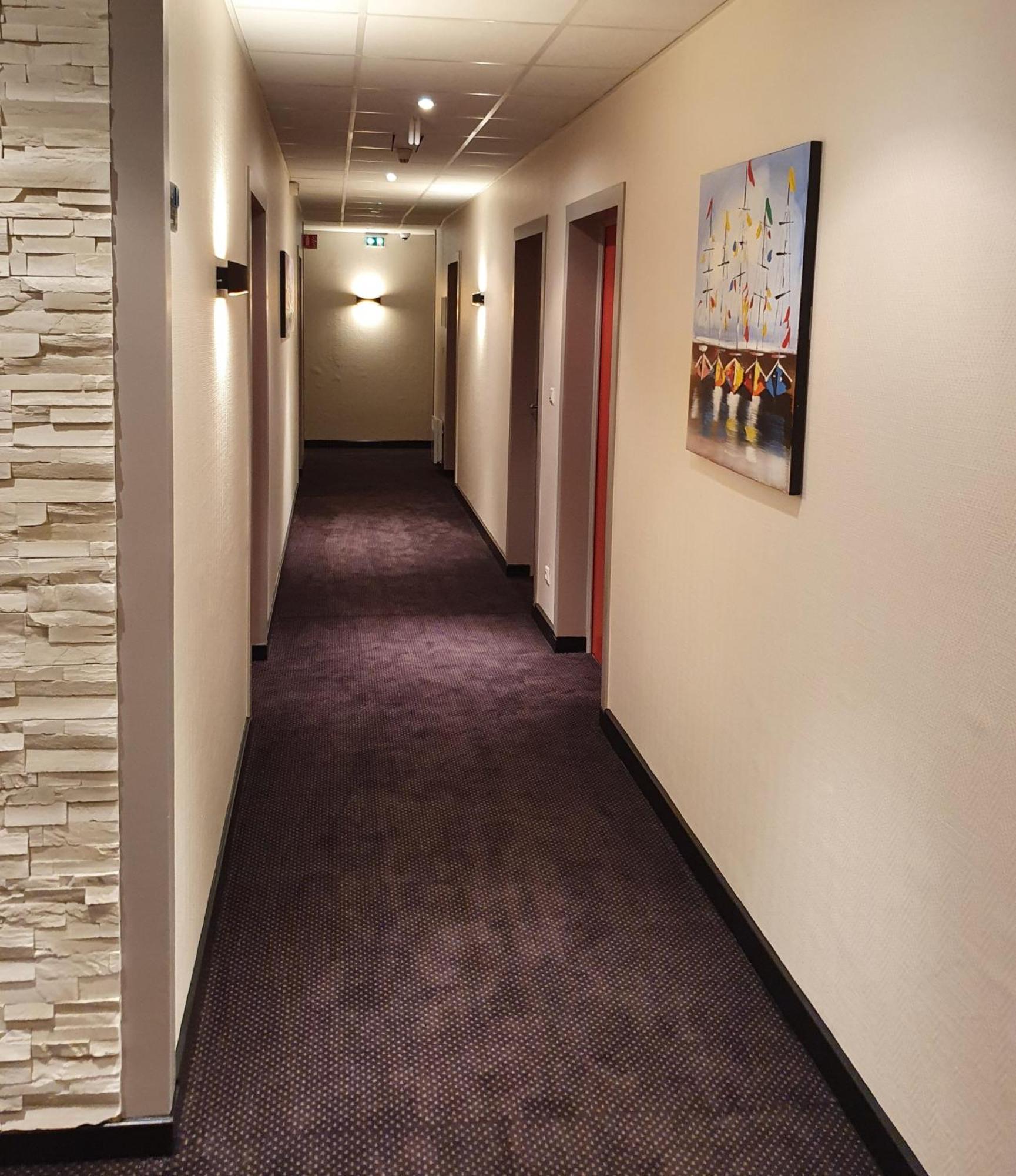 Hotel Salea Порник Екстериор снимка