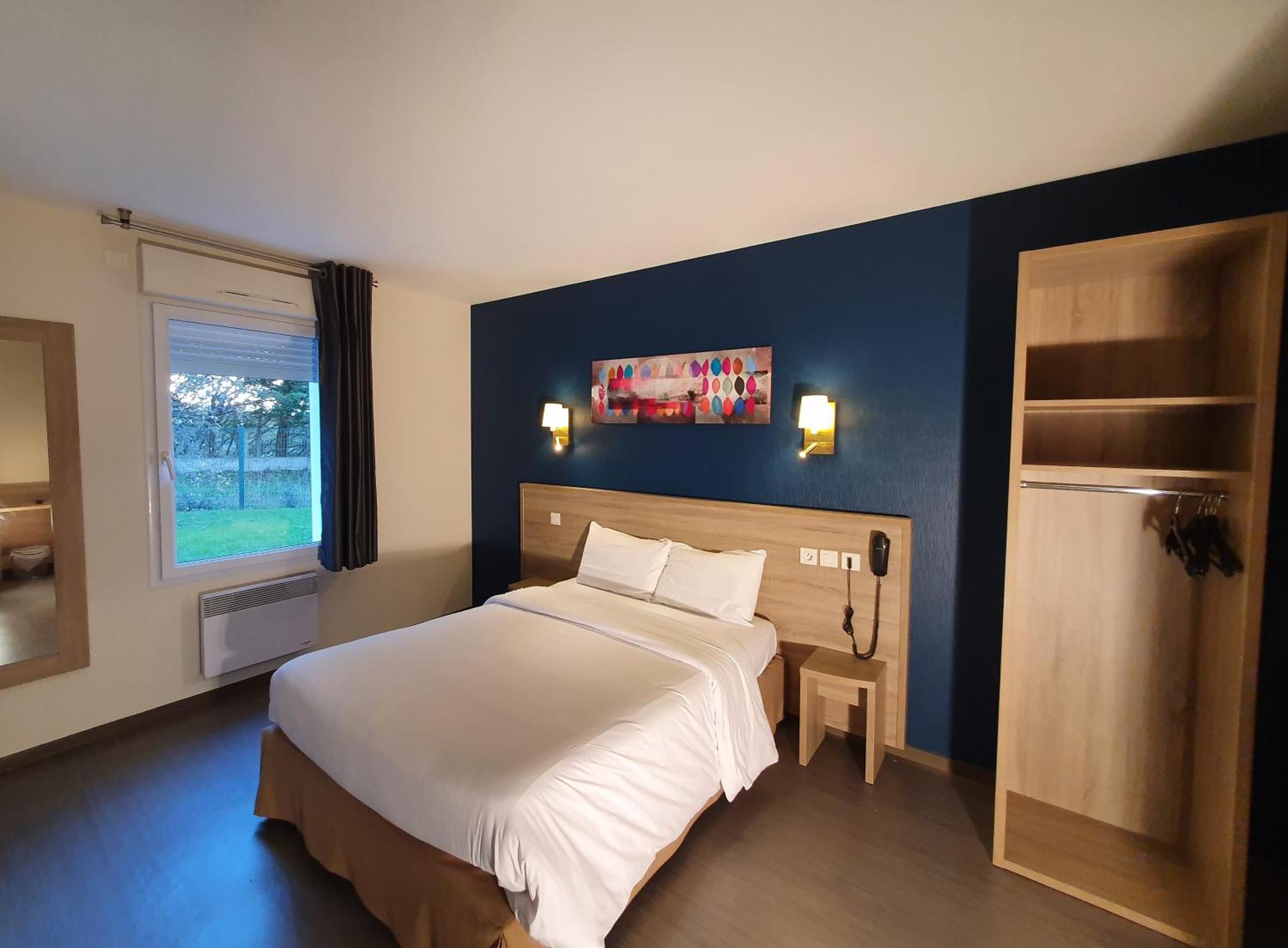 Hotel Salea Порник Екстериор снимка