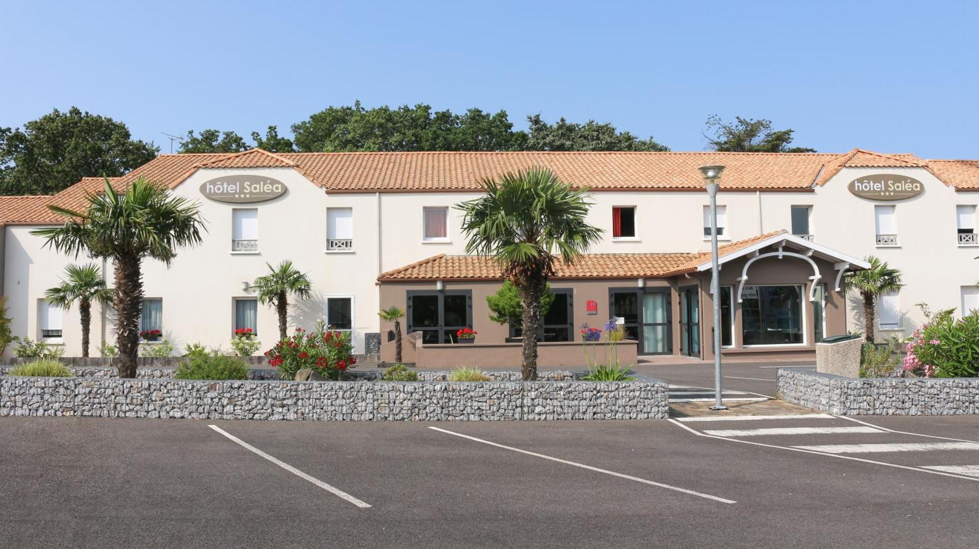 Hotel Salea Порник Екстериор снимка